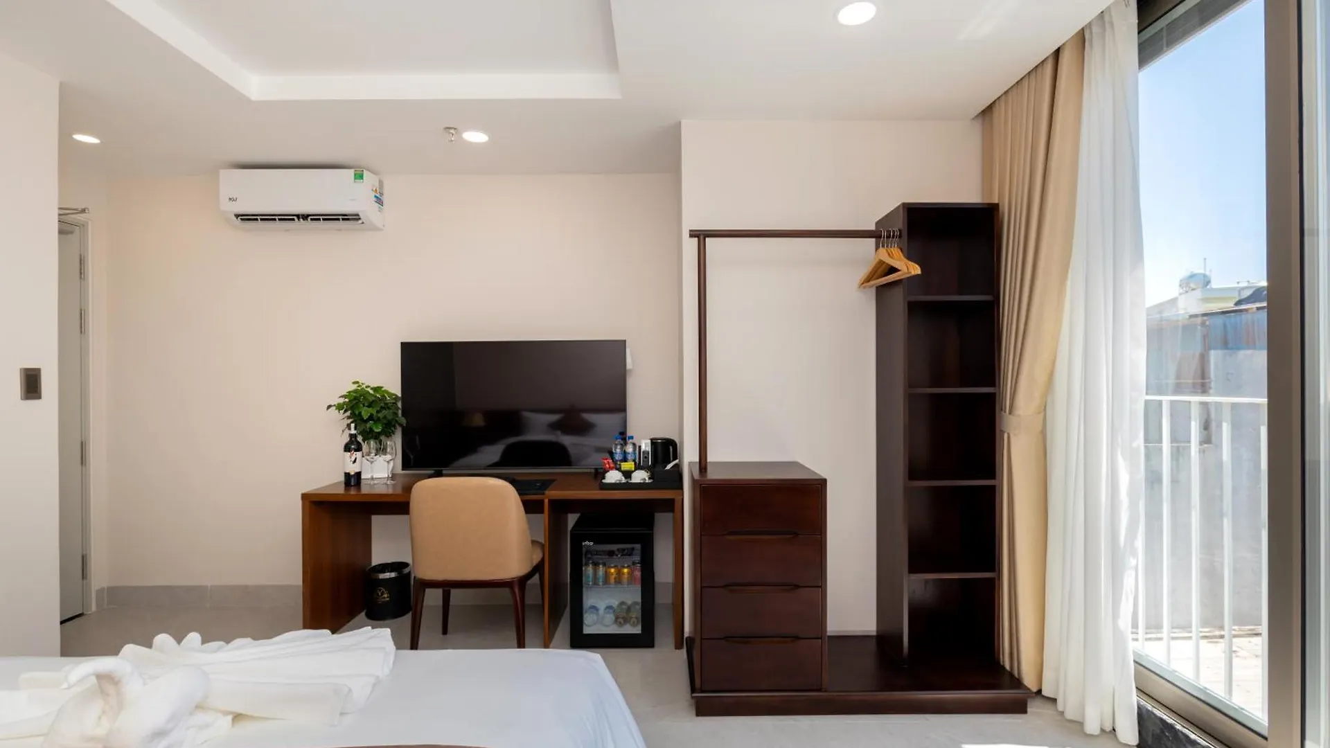 Yen Luxury Hotel Vũng Tàu 3*,